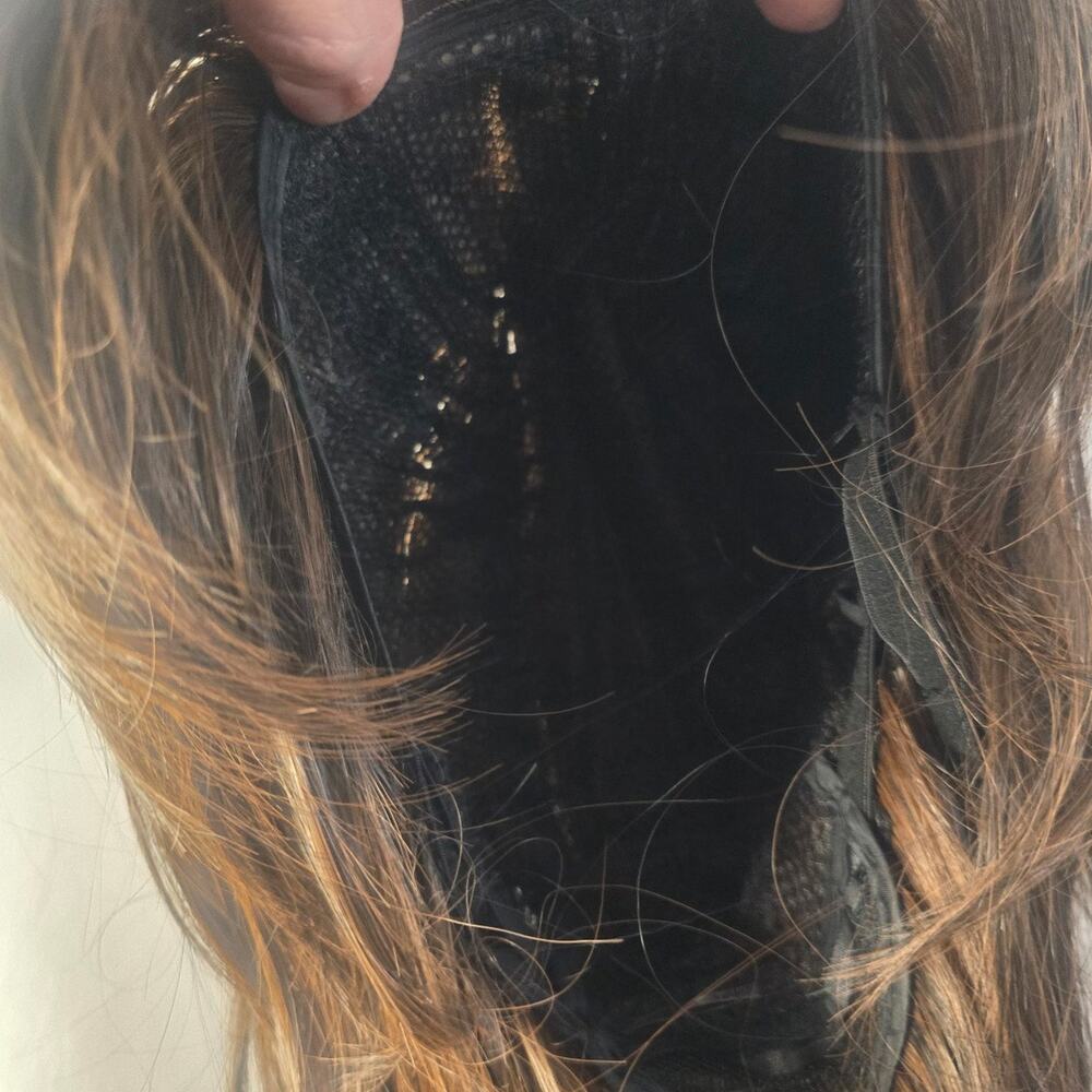 Synthetic long Brown Wig with Curtain Bangs - Picture 3 of 4